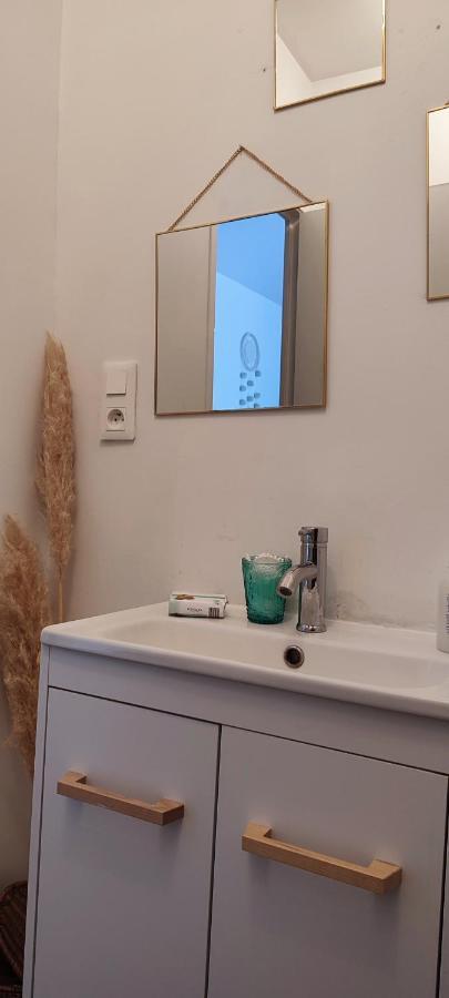 L'Appartement 7 - Centre Ville-Parking-Tv-Wifi Тарб Екстериор снимка